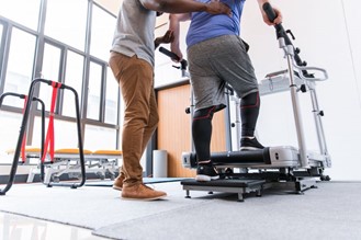 הליכון שיקומי (MED Treadmill 7.0 T)