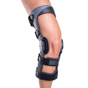 מייצב ברך קשיח לקרע ברצועות - SE-4 Knee Brace